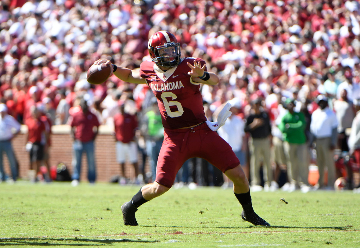 mayfield-throwing-1.jpg